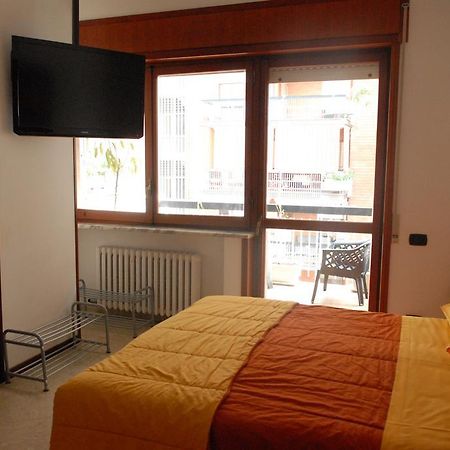 Bed & Breakfast Maricentro Taranto Rum bild
