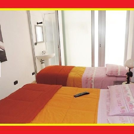 Bed & Breakfast Maricentro Taranto Exteriör bild