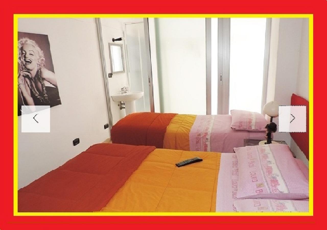 Bed & Breakfast Maricentro Taranto Exteriör bild