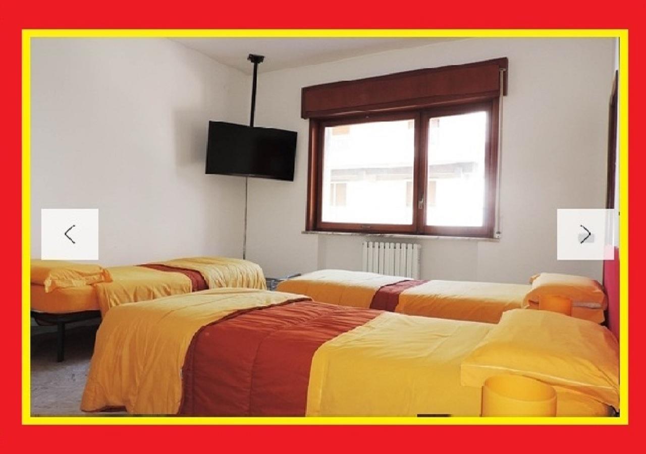 Bed & Breakfast Maricentro Taranto Exteriör bild