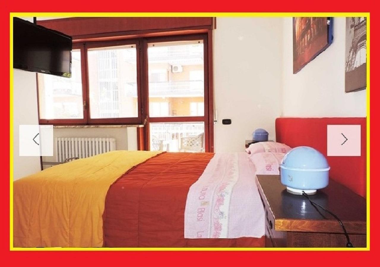 Bed & Breakfast Maricentro Taranto Exteriör bild
