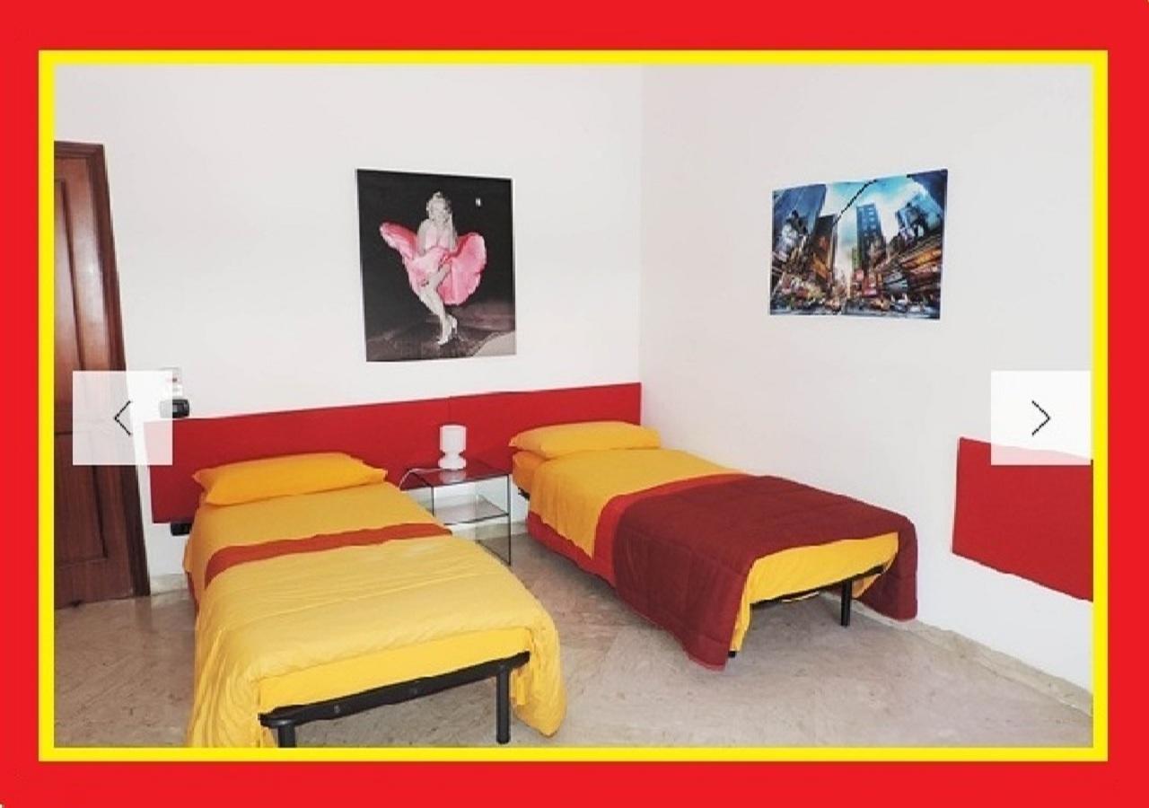 Bed & Breakfast Maricentro Taranto Exteriör bild