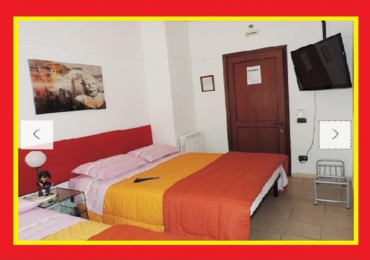 Bed & Breakfast Maricentro Taranto Exteriör bild
